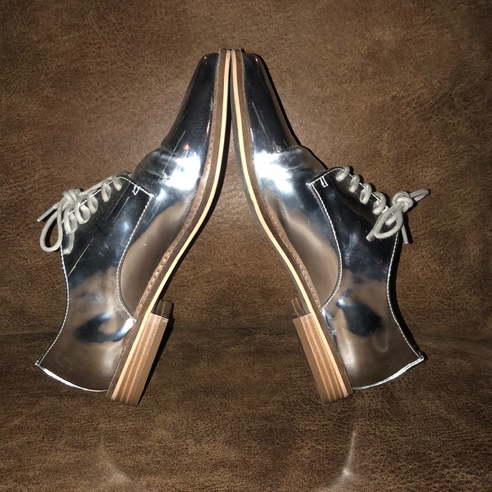 Metallic Oxford style shoes